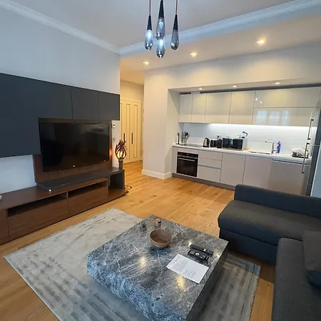 Taksim The 360 Hearth Of 55-56